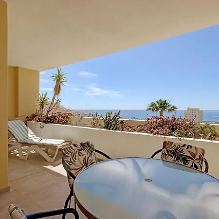 Apartamento Spacious Puerto Alto Estepona