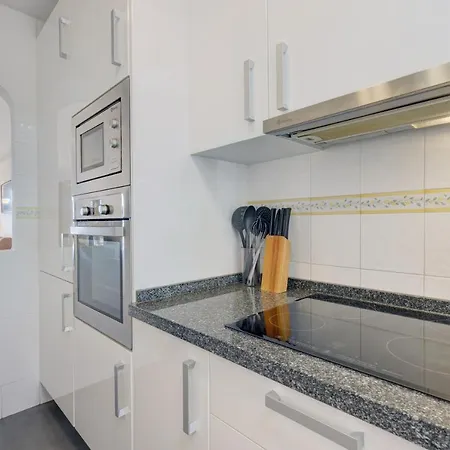 Daire Spacious Puerto Alto *