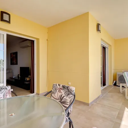 Apartment Spacious Puerto Alto