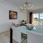 Spacious Puerto Alto *