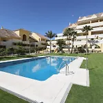 Apartamento Spacious Puerto Alto Estepona
