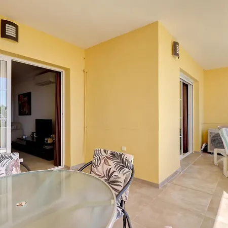 Spacious Puerto Alto Estepona