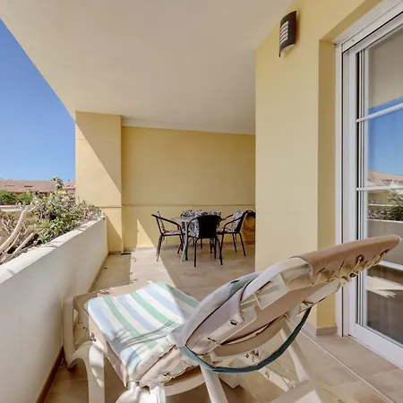 Lägenhet Spacious Puerto Alto Estepona