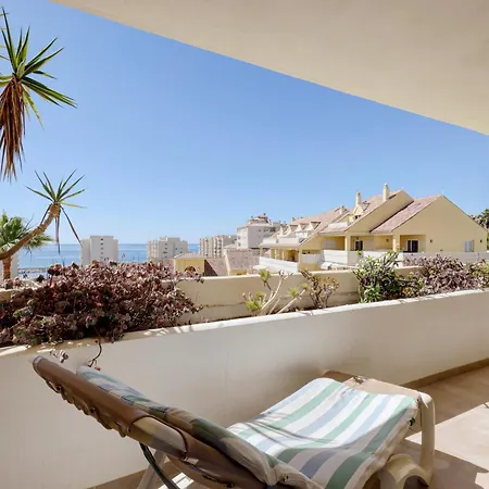 Spacious Puerto Alto Estepona