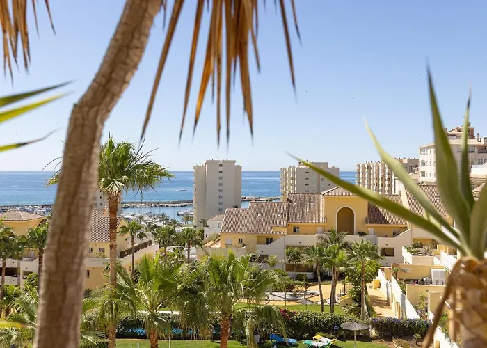 Apartamento Spacious Puerto Alto Estepona