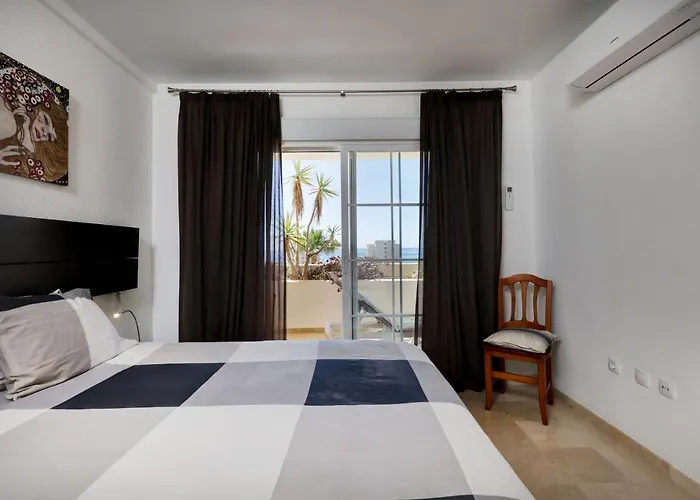 Spacious Puerto Alto Apartamento